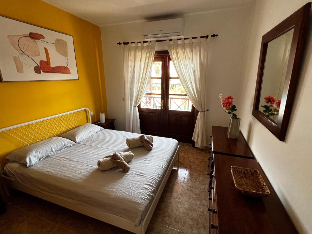 Cozy Villa Marina, Iris Fase 1, Wifi Плая Бланка Екстериор снимка