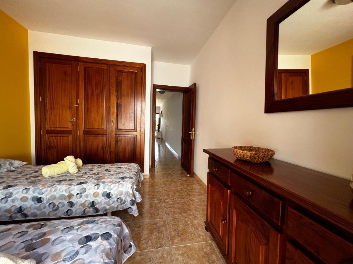 Cozy Villa Marina, Iris Fase 1, Wifi Плая Бланка Екстериор снимка