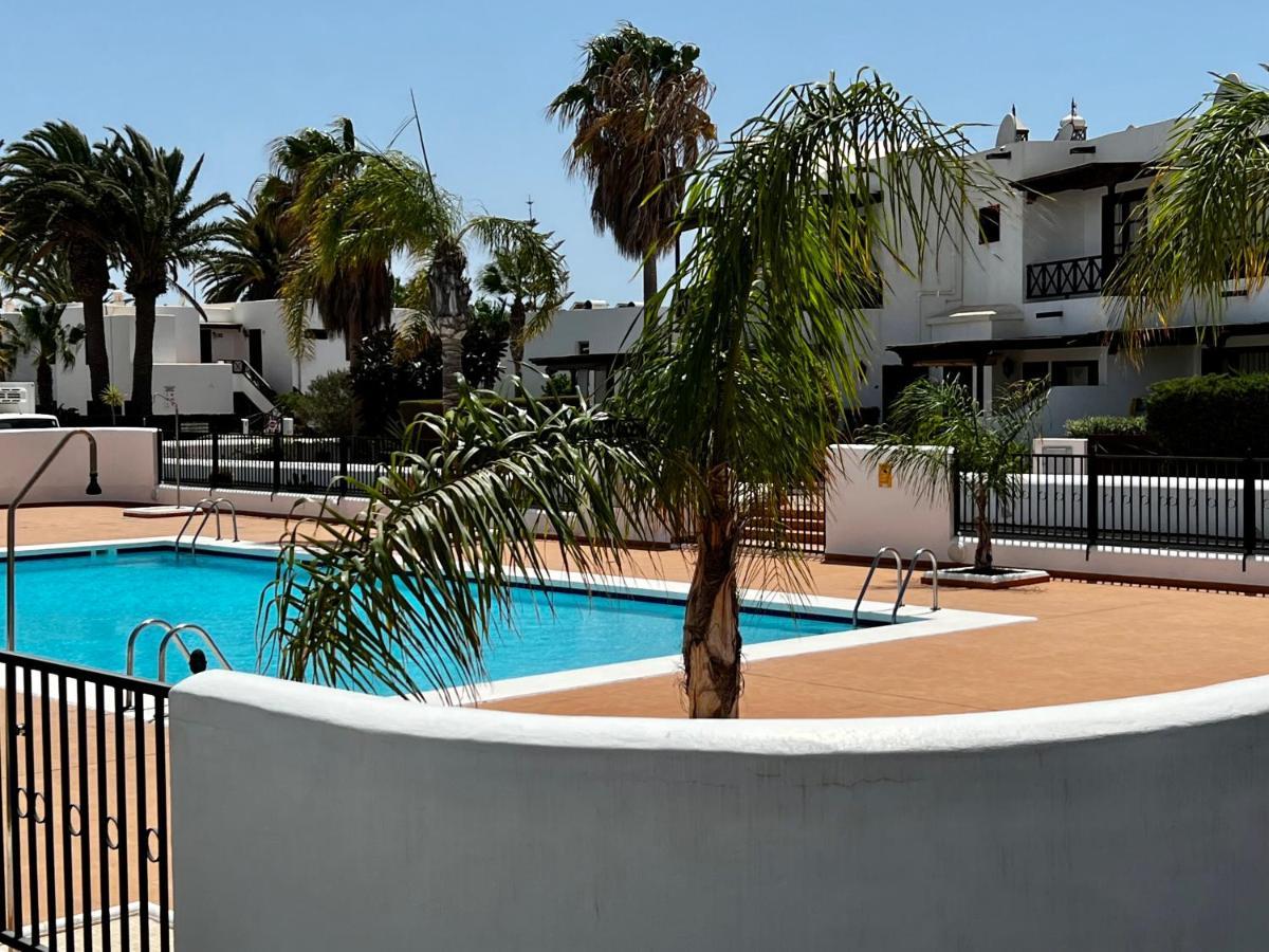 Cozy Villa Marina, Iris Fase 1, Wifi Плая Бланка Екстериор снимка